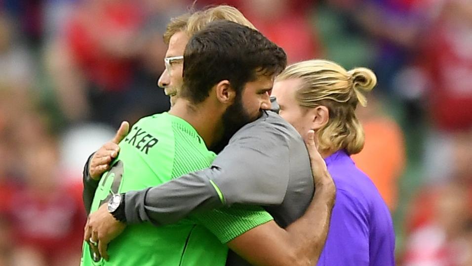 Liverpool manager Jurgen Klopp and goalkeeper Alisson.
